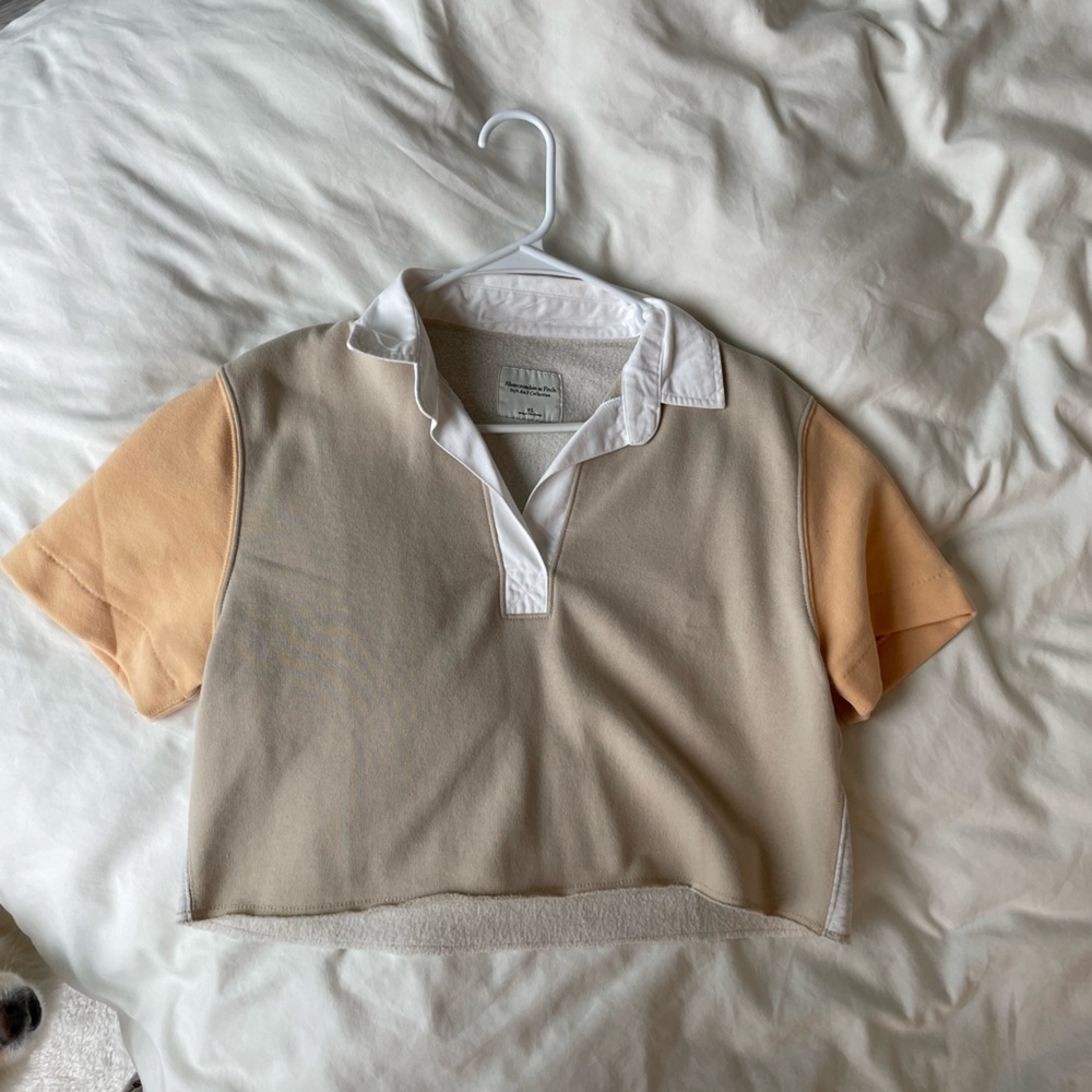 Abercrombie and fitch cropped short sleeve top xs